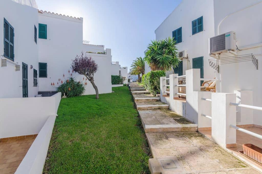 Happy Menorca apartamento duplex ,piscina,aire acondicionado,wiffi Port d'Addaia Exterior foto