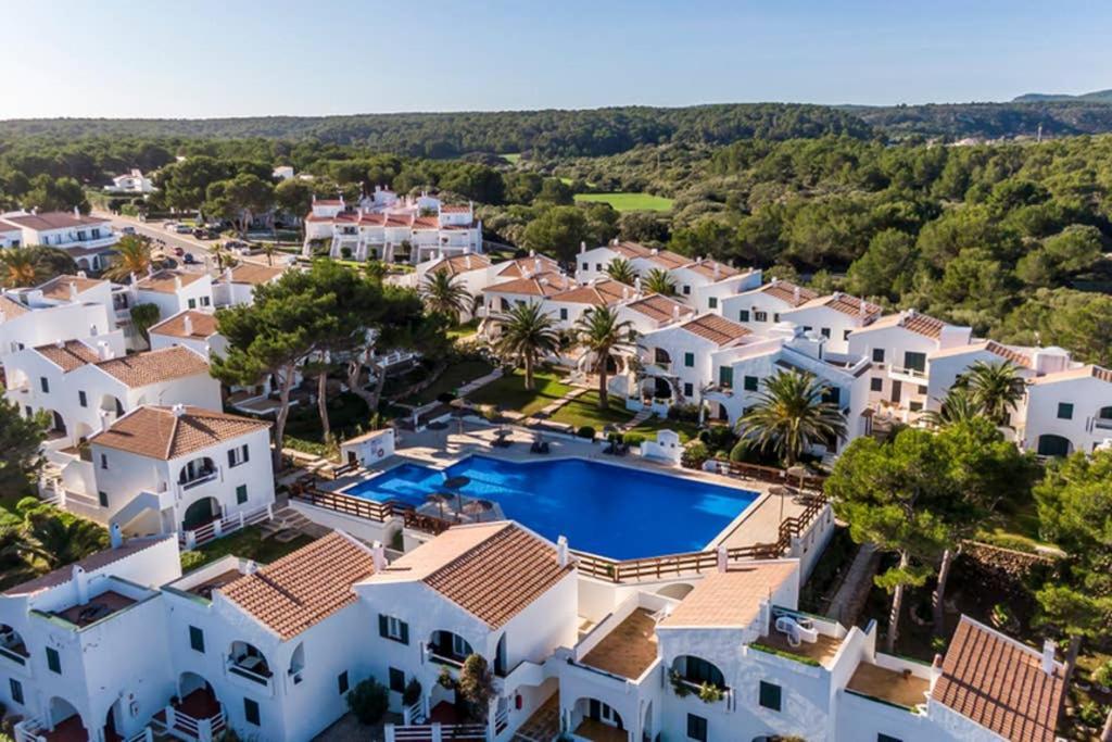 Happy Menorca apartamento duplex ,piscina,aire acondicionado,wiffi Port d'Addaia Exterior foto
